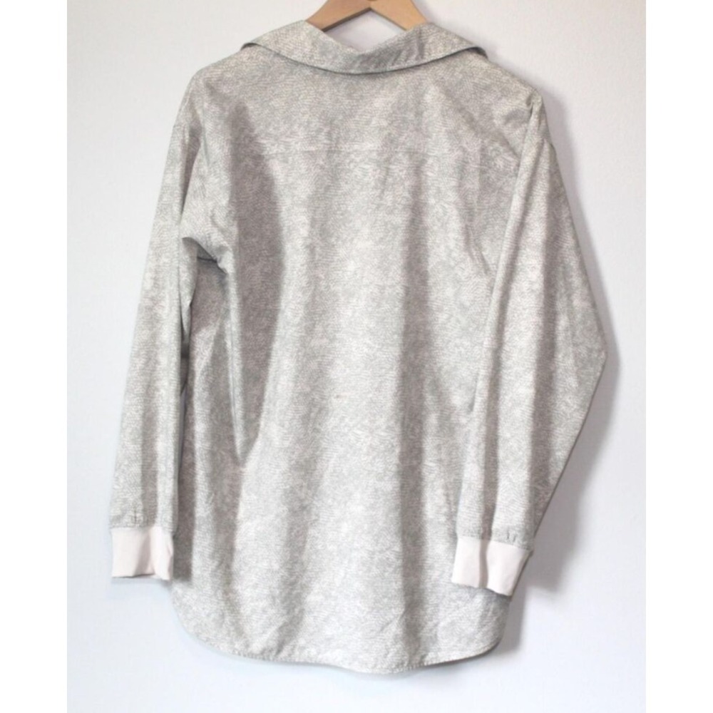 Athleta Zuma Printed Top Collared Viper Gray Small Stretch Tunic Utility Sleek - Picture 10 of 11